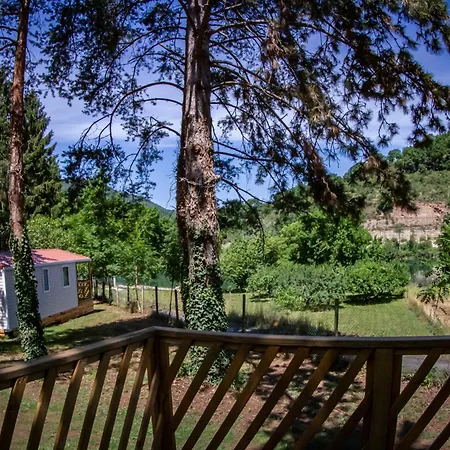 Camping De La Base Nautique Saint-Rome-de-Tarn