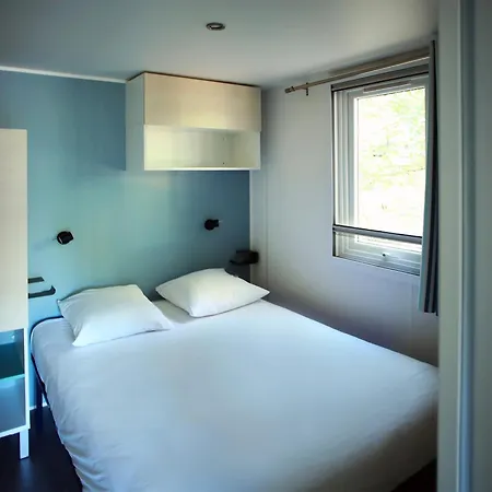 Camping De La Base Nautique Saint-Rome-de-Tarn